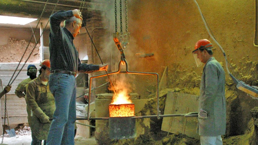 Anche Rozzano ricorda Arnaldo Pomodoro, che il 15 ottobre 1999 inaugurò proprio qui, in via Adda 15, a Quinto Stampi,... Anche Rozzano ricorda Arnaldo Pomodoro, che il 15 ottobre 1999 inaugurò proprio qui, in via Adda 15, a Quinto Stampi,...