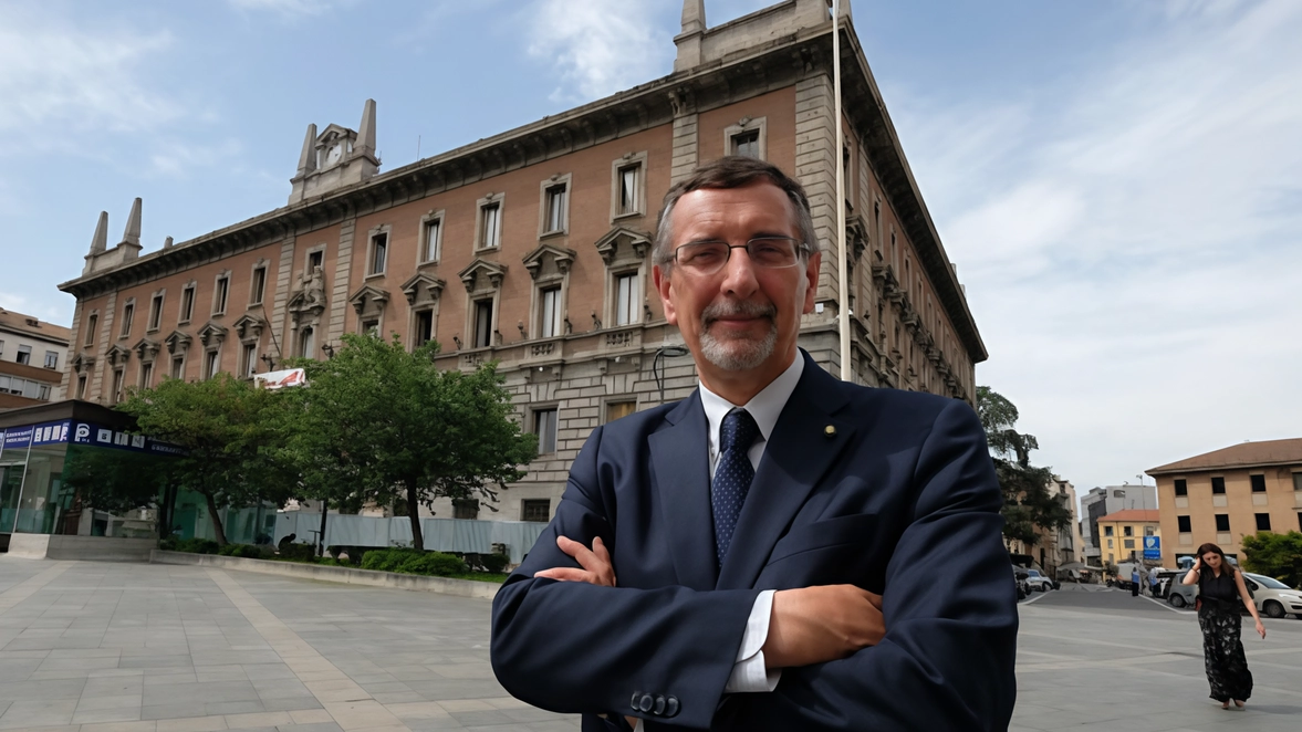 Gli impegni su scuole, palestre, politiche dell’abitare e il sogno del metrò . La presa di distanze sui cantieri dei palazzi: "Non li abbiamo voluti noi". E la difesa delle strisce blu: "Così assicuriamo la rotazione alla sosta". Gli impegni su scuole, palestre, politiche dell’abitare e il sogno del metrò . La presa di distanze sui cantieri dei palazzi: "Non li abbiamo voluti noi". E la difesa delle strisce blu: "Così assicuriamo la rotazione alla sosta".