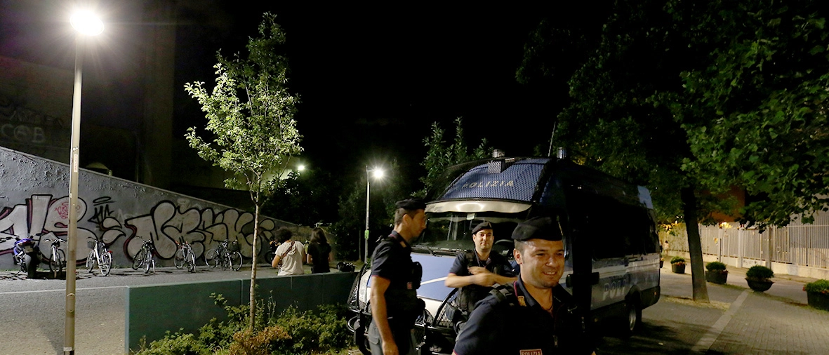 Movida violenta a Monza: 38enne ubriaco ferito a coltellate