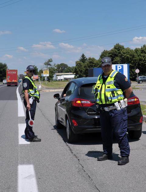 A Cuggiono la Polizia locale si dota di body cam e notebook grazie a un finanziamento di 40mila euro della Regione