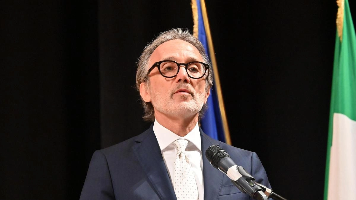 Il questore di Como Marco Calì ha rimarcato l’importanza degli incontri contro le truffe Il questore di Como Marco Calì ha rimarcato l’importanza degli incontri contro le truffe