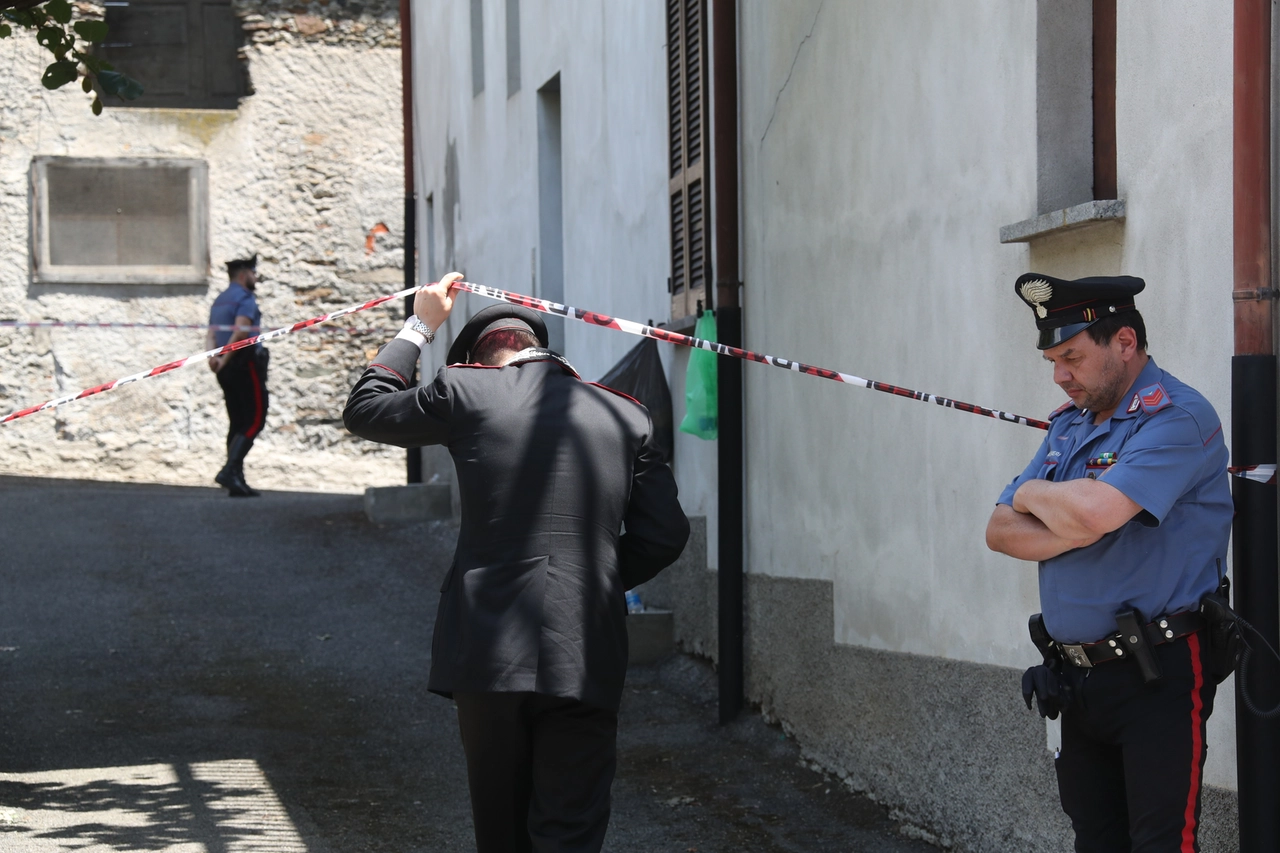 VILLA DI TIRANO FIGLIO UCCIDE MADRE E SI TOGLIE LA VITA - foto (ANSA/ANP)