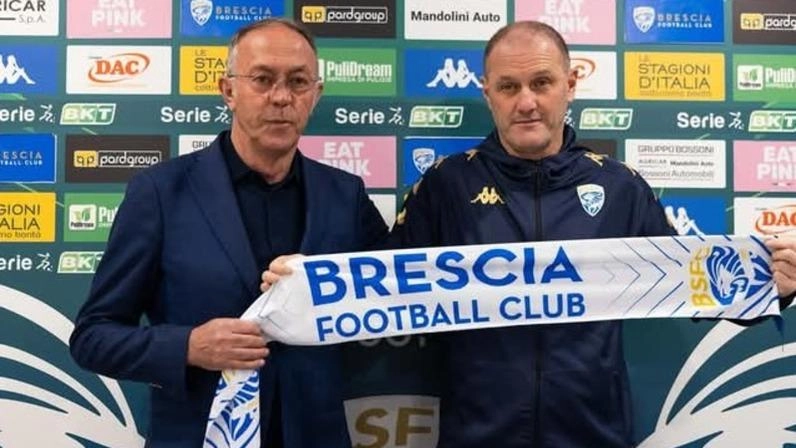 Il tecnico Pierpaolo Bisoli, a destra, insieme al ds Renzo Castagnini Il tecnico Pierpaolo Bisoli, a destra, insieme al ds Renzo Castagnini