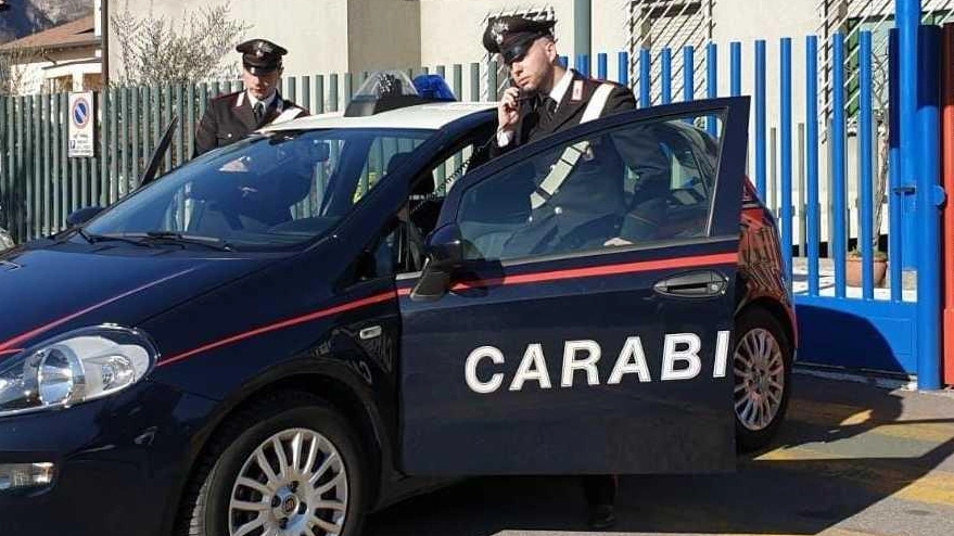 I carabinieri hanno denunciato il titolare dell’attività, in cui sono impiegate nove persone