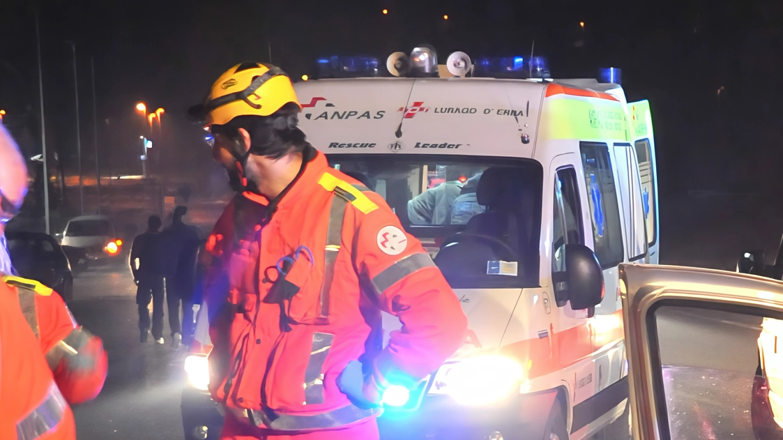 L’anziano è stato trasportato all’ospedale Circolo di Varese dopo poi non è sopravvissuto L’anziano è stato trasportato all’ospedale Circolo di Varese dopo poi non è sopravvissuto