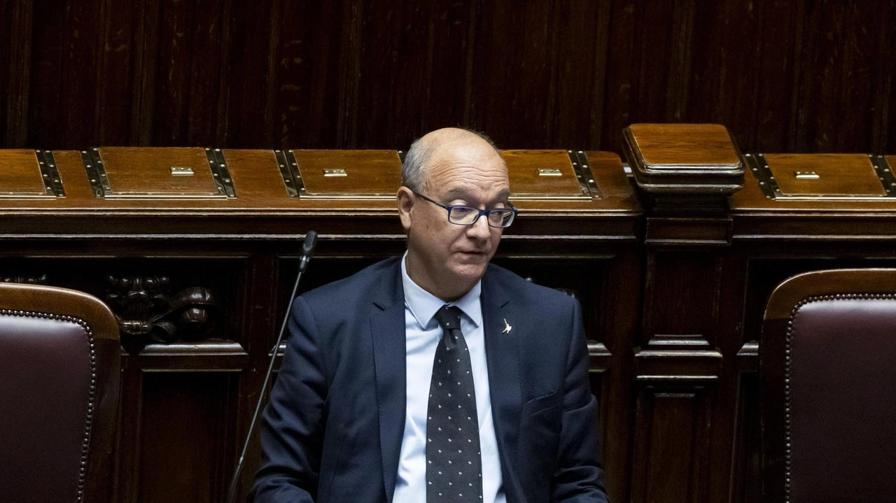 Gli ha assicurato che le ispezioni nelle scuole sono iniziate Gli ha assicurato che le ispezioni nelle scuole sono iniziate
