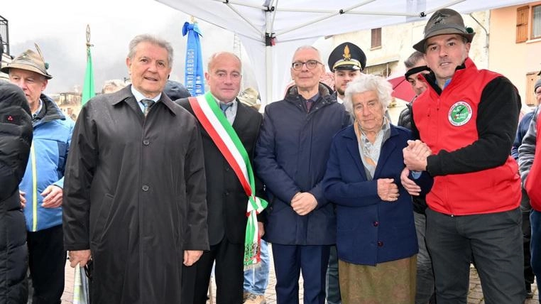 La cerimonia ieri a Pagnona con i discendenti delle vittime