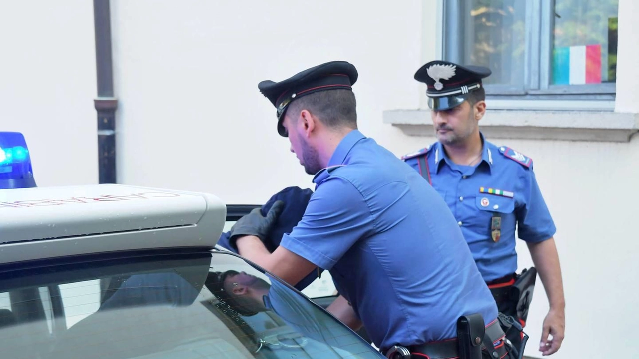 Arrestato dai carabinieri (foto di repertorio) Arrestato dai carabinieri (foto di repertorio)