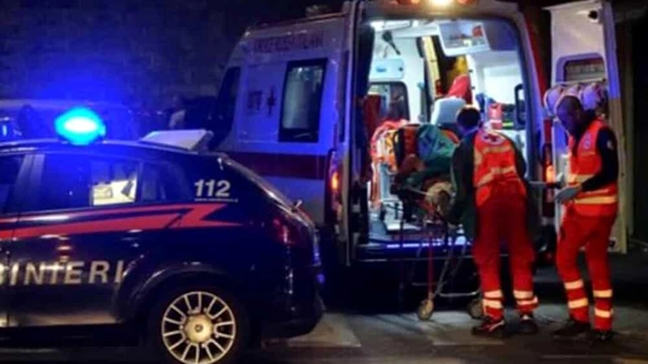 Carabinieri e soccorsi (Foto archivio)