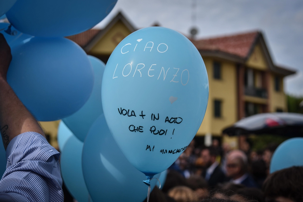 I funerali delle tre vittime della strage di Paderno Dugnano