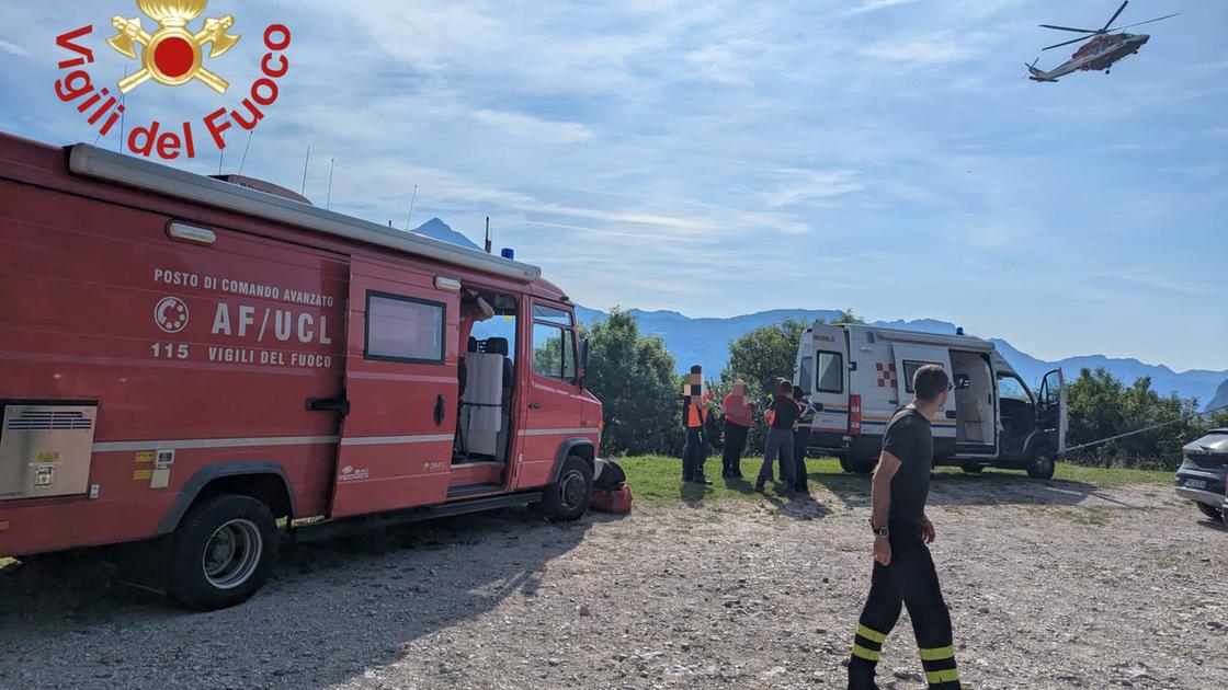 Barni, turista tedesco non torna da un’escursione: trovato morto dopo una notte di ricerche Barni, turista tedesco non torna da un’escursione: trovato morto dopo una notte di ricerche