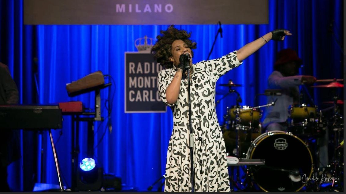 Daniele Genovese: "Programmazione varia e politica di promozione sul prezzo aiutano". Stasera cala il sipario, ma si prosegue fuori con le jazz nights. E puntate anche a Venaria. Daniele Genovese: "Programmazione varia e politica di promozione sul prezzo aiutano". Stasera cala il sipario, ma si prosegue fuori con le jazz nights. E puntate anche a Venaria.