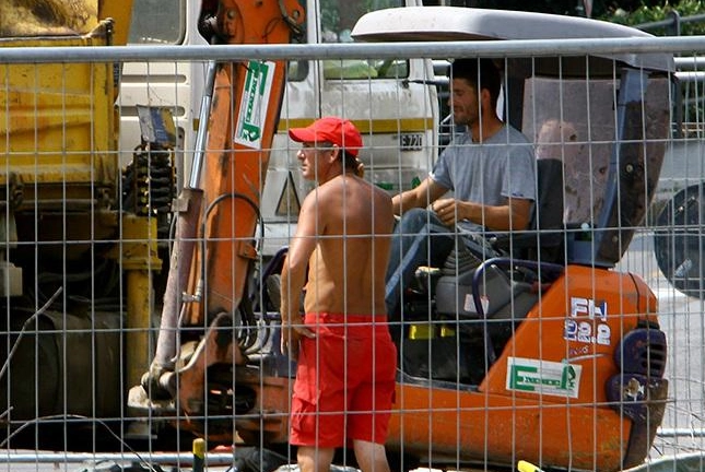 Allarme nei cantieri edili. Le ondate di calore influiscono sugli infortuni sul lavoro