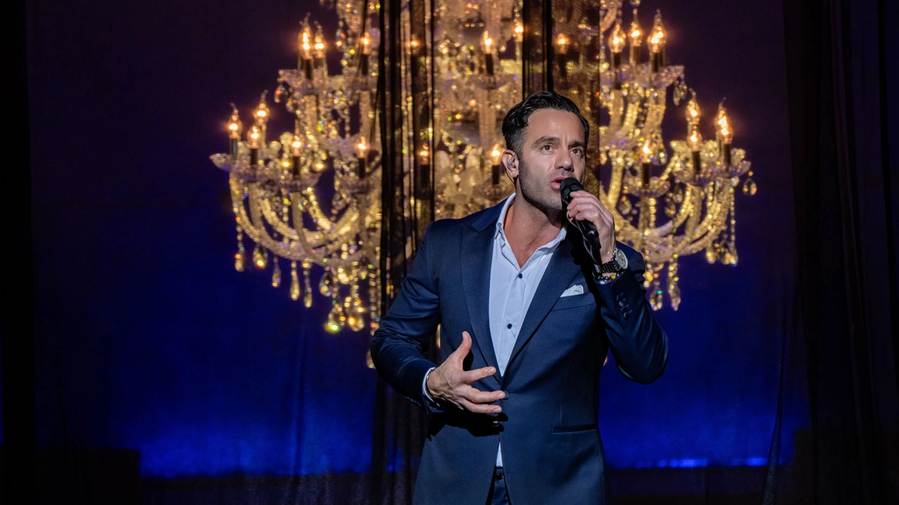 Ramin Karimloo, 46 anni, attore e cantante iraniano naturalizzato canadese Ramin Karimloo, 46 anni, attore e cantante iraniano naturalizzato canadese