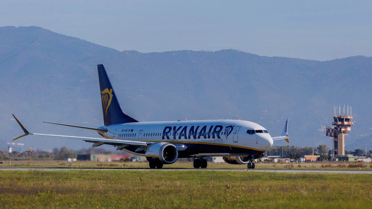 Allarme su un volo Ryanair (foto di repertorio) Allarme su un volo Ryanair (foto di repertorio)