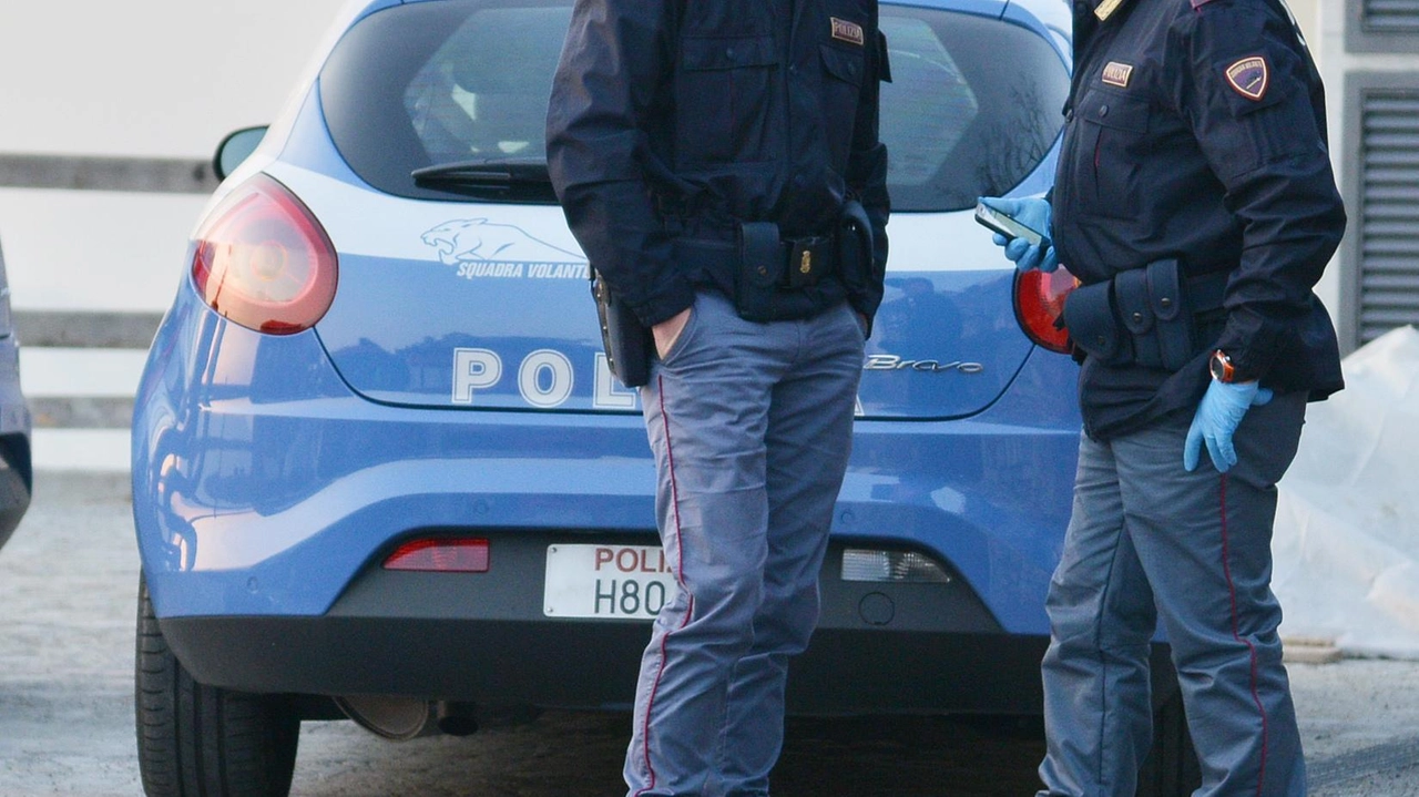 Una lite per questioni di soldi è degenerata in un tentato omicidio a Como dove Adamo Panone, 49 anni... Una lite per questioni di soldi è degenerata in un tentato omicidio a Como dove Adamo Panone, 49 anni...