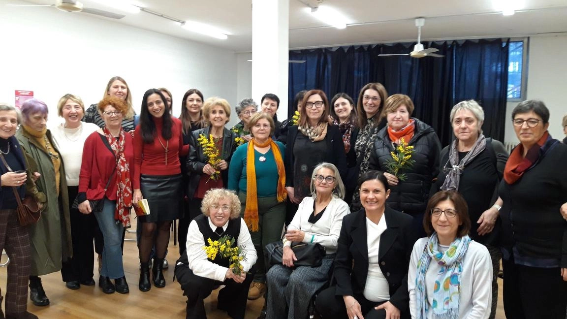 Le donne della Martesana tengono a servizi sanitari, trasporti e spazi per giovani. Aperto un tavolo allargato fra i Comuni per venire incontro ai nuovi bisogni. Le donne della Martesana tengono a servizi sanitari, trasporti e spazi per giovani. Aperto un tavolo allargato fra i Comuni per venire incontro ai nuovi bisogni.