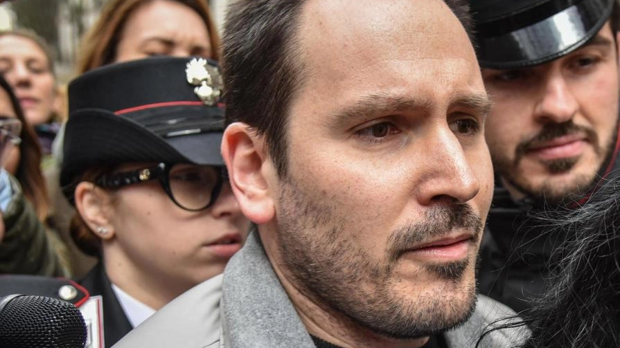I verbali della prima inchiesta e le testimonianze sui rapporti di famiglia "Loro la odiavano per il suo successo, la laurea e il rapporto con Alberto" . I verbali della prima inchiesta e le testimonianze sui rapporti di famiglia "Loro la odiavano per il suo successo, la laurea e il rapporto con Alberto" .
