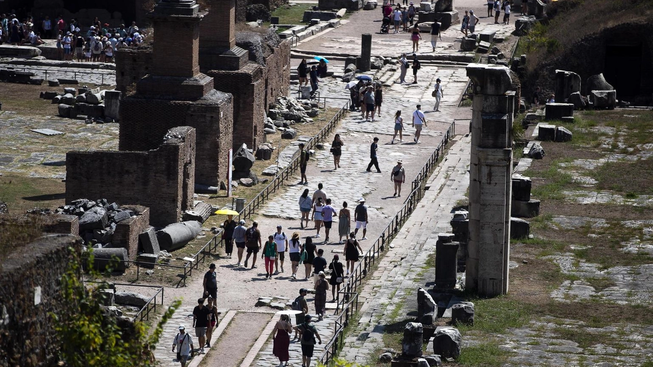 Al top il Colosseo, il Pantheon e Pompei Al top il Colosseo, il Pantheon e Pompei