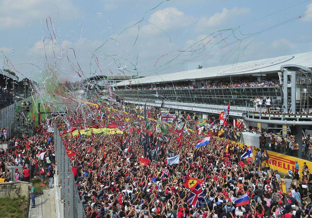Gran premio d’Italia di Formula 1, Monza si prepara all’assalto: parcheggi e bus navette per la carica dei 335mila tifosi Gran premio d’Italia di Formula 1, Monza si prepara all’assalto: parcheggi e bus navette per la carica dei 335mila tifosi