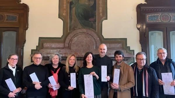 Busto Arsizio, in cartellone quaranta proposte, il debutto giovedì al Teatro Manzoni Busto Arsizio, in cartellone quaranta proposte, il debutto giovedì al Teatro Manzoni