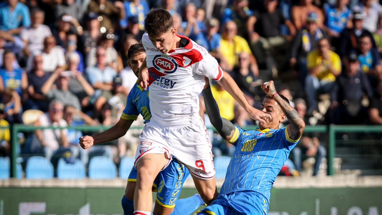 Un'immagine del combattuto pareggio (1-1) dell'andata giocata allo "Stadio dei Marmi" Un'immagine del combattuto pareggio (1-1) dell'andata giocata allo "Stadio dei Marmi"