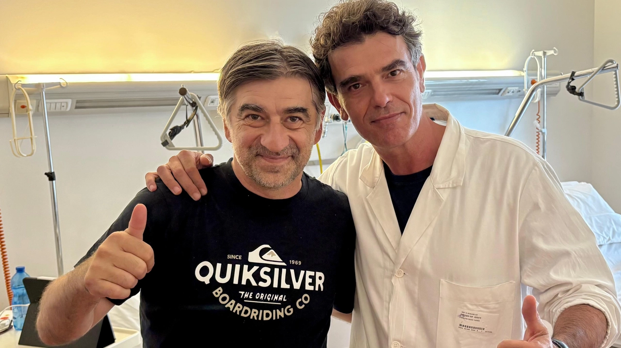 Ivan Jurić con il Dottor Davide Panciera, Direttore del reparto di Otorinolaringoiatria dell’Ospedale Bolognini di Seriate (Foto Ufficio Comunicazione ASST Bergamo EST) Ivan Jurić con il Dottor Davide Panciera, Direttore del reparto di Otorinolaringoiatria dell’Ospedale Bolognini di Seriate (Foto Ufficio Comunicazione ASST Bergamo EST)