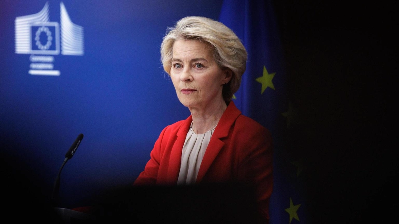Von der Leyen discute con Netanyahu su pace, difesa di Israele e situazione umanitaria a Gaza, ribadendo l'opposizione all'arma nucleare iraniana. Von der Leyen discute con Netanyahu su pace, difesa di Israele e situazione umanitaria a Gaza, ribadendo l'opposizione all'arma nucleare iraniana.