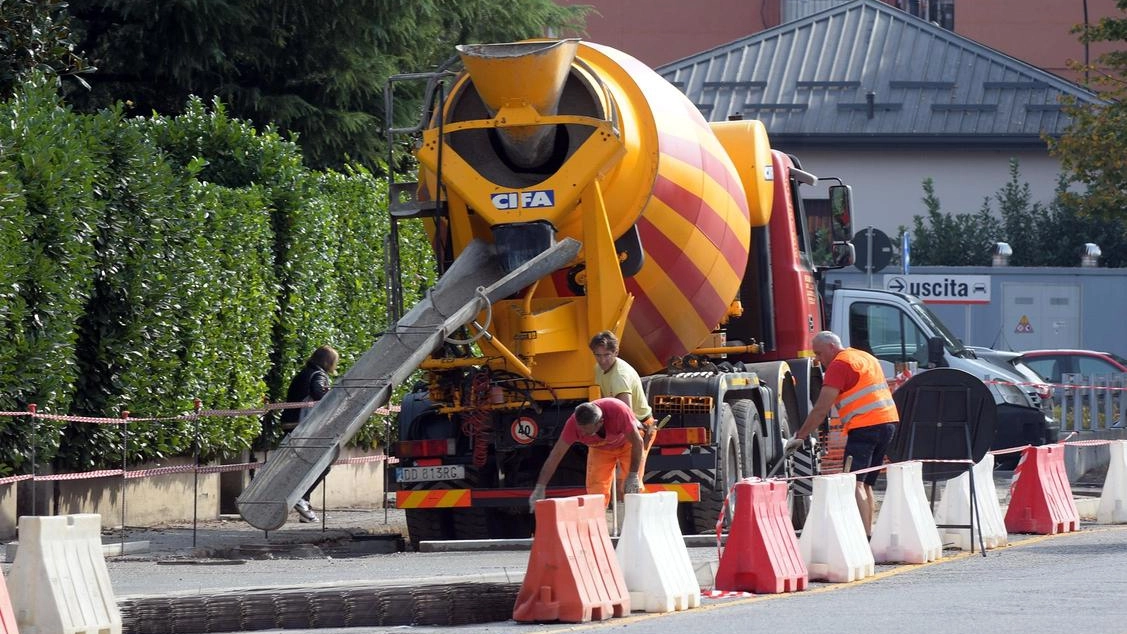 Tra le strade interessate dai lavori le vie Battisti e Martiri di Cefalonia Tra le strade interessate dai lavori le vie Battisti e Martiri di Cefalonia