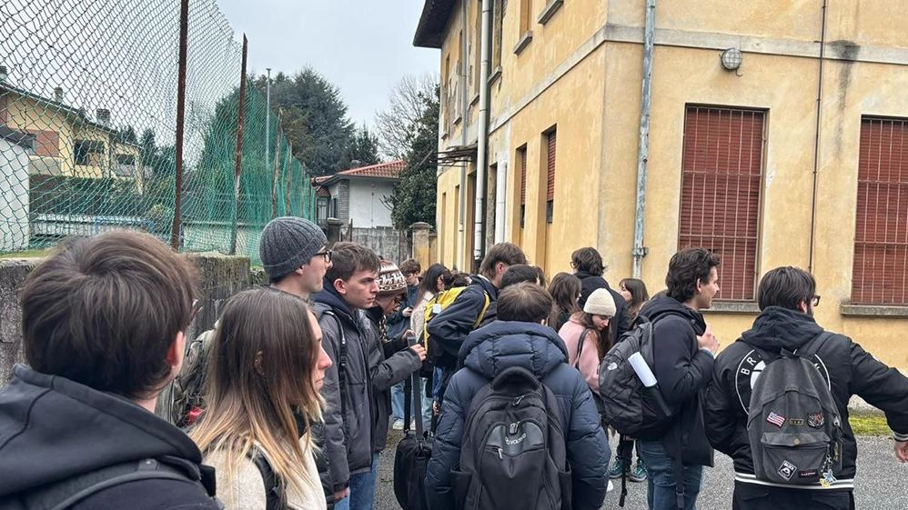 Secondo la sindaca Sara Dossola "il progetto rappresenta un’opportunità unica per i giovani". Previsti due incontri aperti alla città e a giugno una mostra finale con i risultati della partnership. Secondo la sindaca Sara Dossola "il progetto rappresenta un’opportunità unica per i giovani". Previsti due incontri aperti alla città e a giugno una mostra finale con i risultati della partnership.