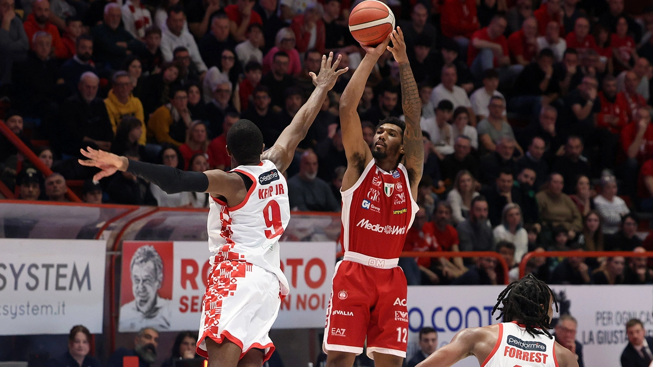 Il 2025 dell’Olimpia parte col botto: rifilati 115 punti a Pistoia, terzo successo consecutivo