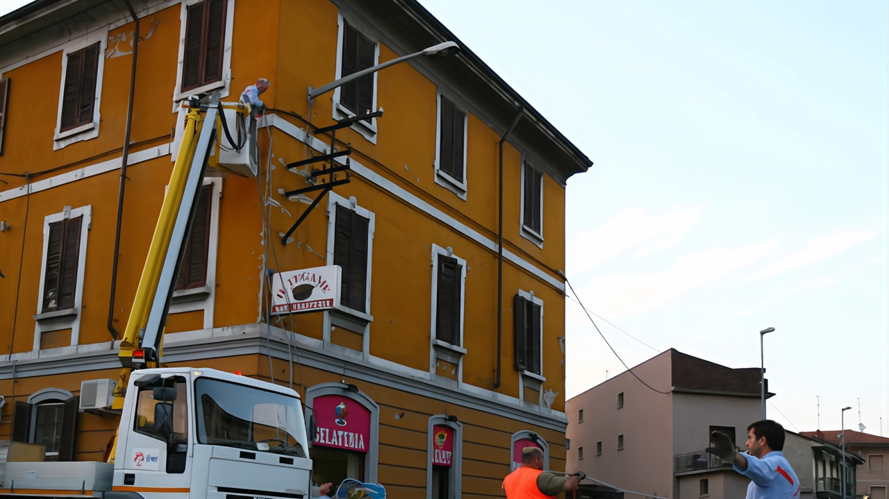 Quartiere Sant’Albino: si vive alla giornata, in una cronica mancanza di trasporti e di servizi. L’ultimo disagio è dei giorni... Quartiere Sant’Albino: si vive alla giornata, in una cronica mancanza di trasporti e di servizi. L’ultimo disagio è dei giorni...