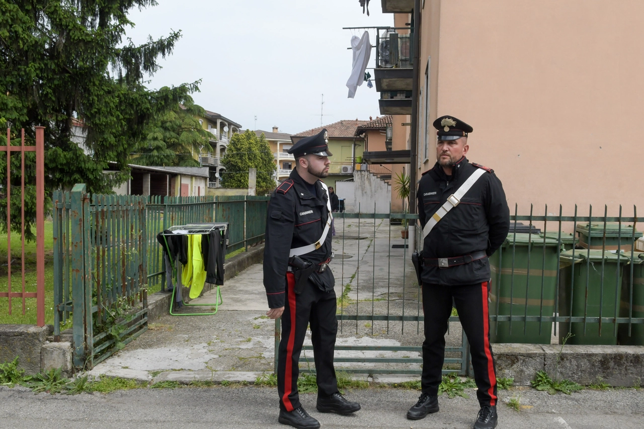 La palazzina di via Cerca dove viveva Amina assieme alla figlia e al marito che l'ha uccisa