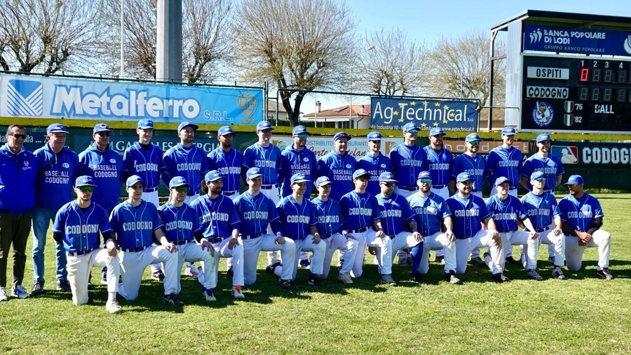 La squadra di baseball conserva la serie A, con 23 vittorie in 34 partite. Il presidente Sello: ottima affluenza di pubblico nelle gare notturne. La squadra di baseball conserva la serie A, con 23 vittorie in 34 partite. Il presidente Sello: ottima affluenza di pubblico nelle gare notturne.