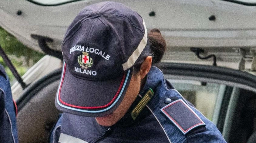 I ghisa di Milano nel mirino di un giovane