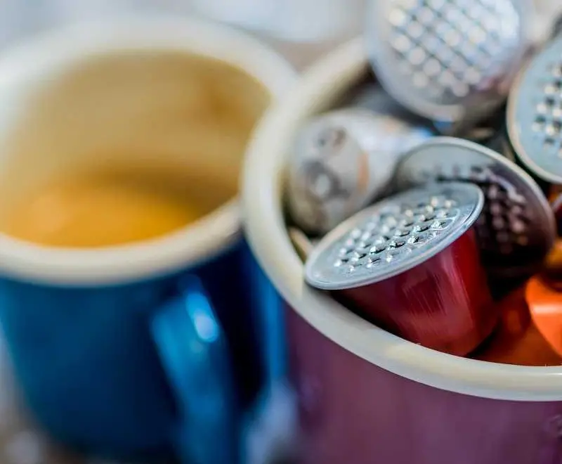 Capsule Nespresso: il riciclo a domicilio debutta a Milano. Si stima la raccolta di 80 tonnellate tra involucri di alluminio e caffè esausto