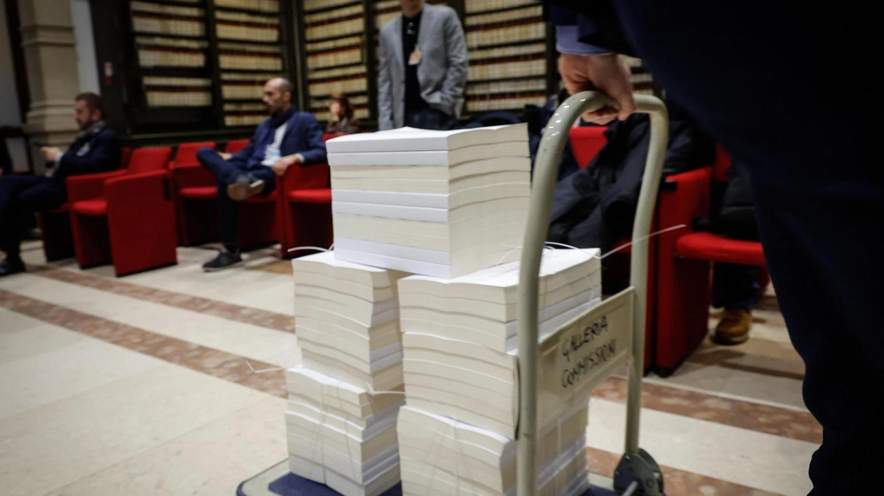 Relatori presentano un emendamento al dl economia in Senato