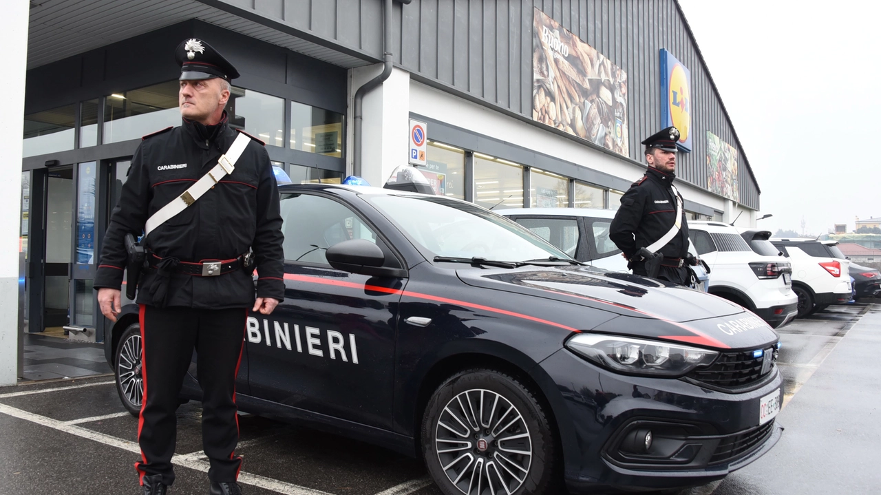 La mattina dell’Epifania le 14 coltellate sferrate nel parcheggio del supermercato La mattina dell’Epifania le 14 coltellate sferrate nel parcheggio del supermercato