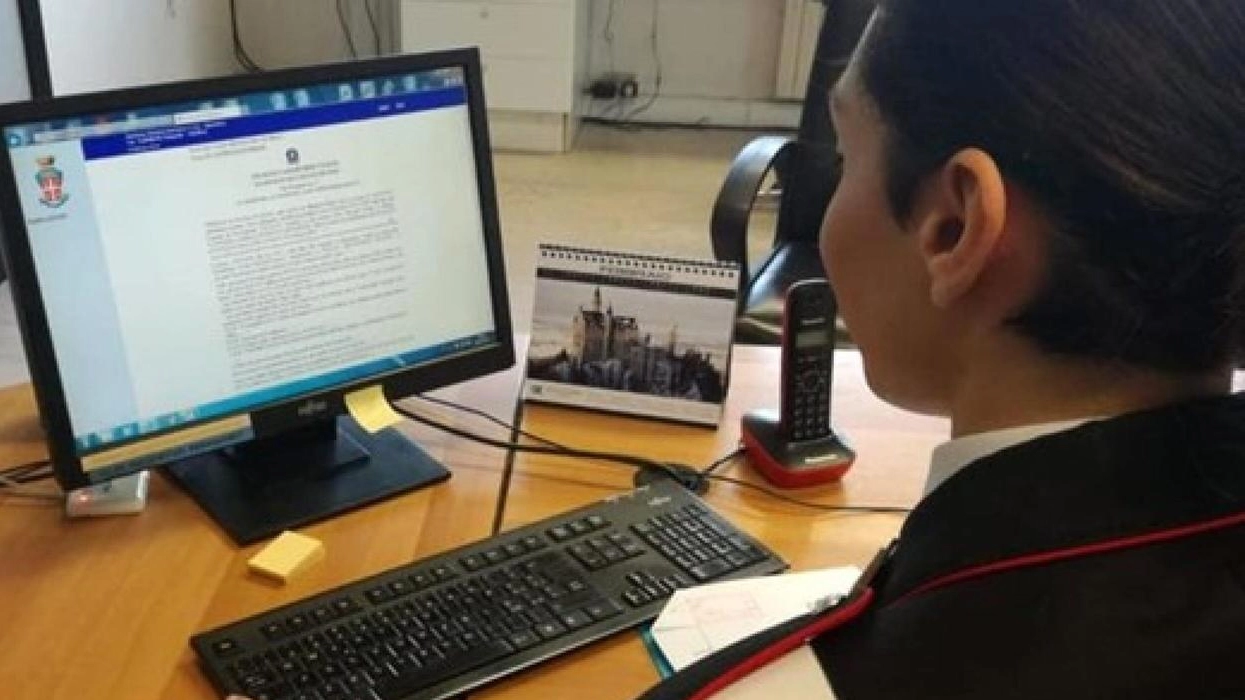I carabinieri sono riusci a risalire alla truffatrice I carabinieri sono riusci a risalire alla truffatrice