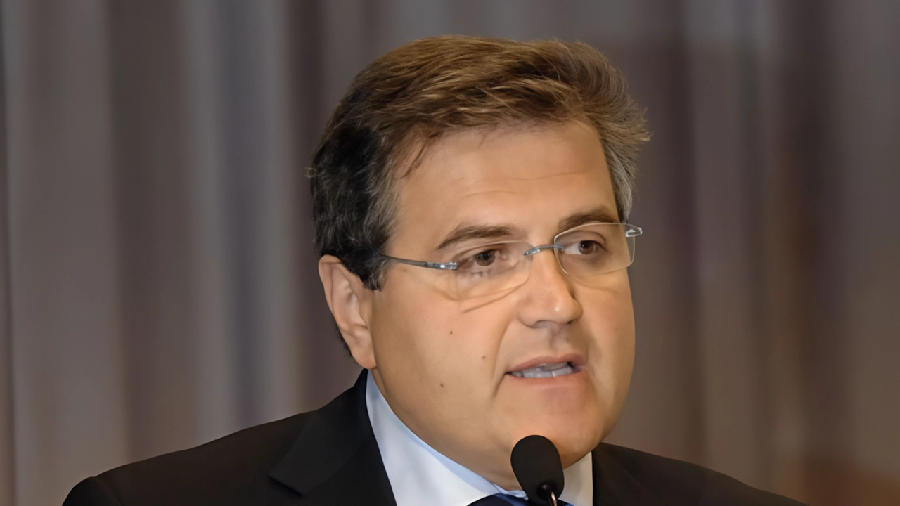 Confartigianato Sondrio critica l'obbligo della patente a punti per le imprese edili, proponendo invece una regolamentazione basata su requisiti minimi e formazione per garantire la sicurezza sul lavoro. Confartigianato Sondrio critica l'obbligo della patente a punti per le imprese edili, proponendo invece una regolamentazione basata su requisiti minimi e formazione per garantire la sicurezza sul lavoro.