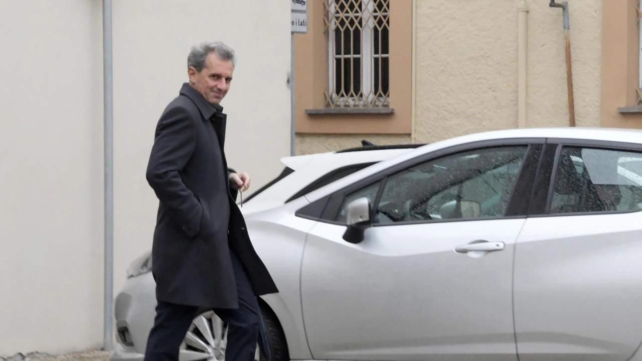 L’ex presidente di Asm Pavia Manuel Elleboro coinvolto nell’inchiesta Clean I che a distanza di nove anni ha visto aprirsi un secondo filone con indagati diversi L’ex presidente di Asm Pavia Manuel Elleboro coinvolto nell’inchiesta Clean I che a distanza di nove anni ha visto aprirsi un secondo filone con indagati diversi