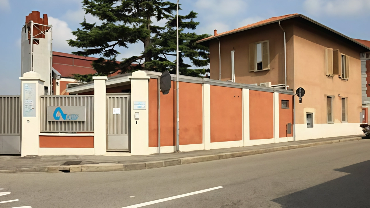 L’attuale centro multiraccolta di via Tosi sarà sgravato con la nascita di un secondo impianto che servirà la zona Nord della città L’attuale centro multiraccolta di via Tosi sarà sgravato con la nascita di un secondo impianto che servirà la zona Nord della città