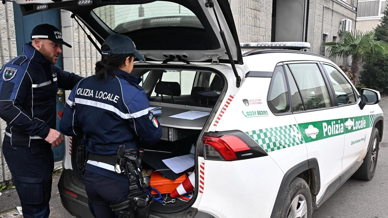 Daniela Laffusa: "Chiediamo che la città segua l’esempio dei vicini bustocchi. Questo strumento si è dimostrato efficace per dare più tutele ai nostri vigili". Daniela Laffusa: "Chiediamo che la città segua l’esempio dei vicini bustocchi. Questo strumento si è dimostrato efficace per dare più tutele ai nostri vigili".