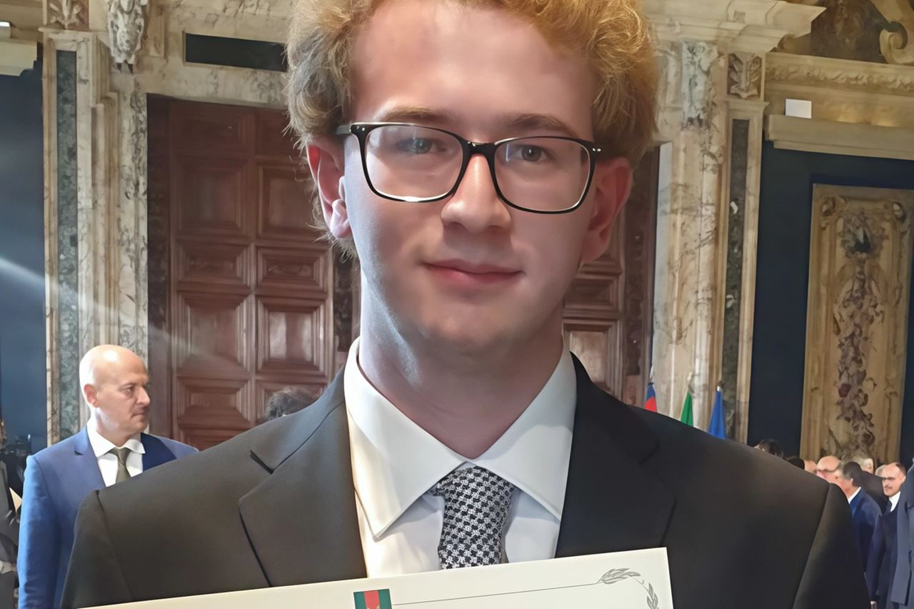 Applaudito al Quirinale. Matteo è Alfiere del lavoro: "Una grande emozione"