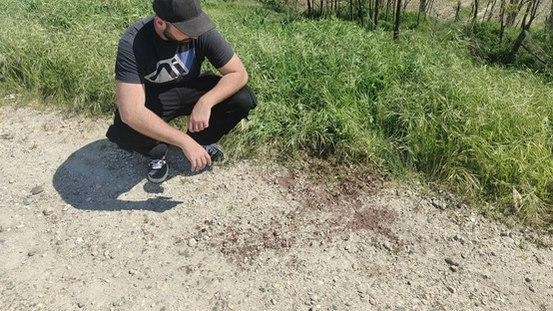 Esclusa l’ipotesi dell’omicidio resta la tragedia del giovane turista tedesco 23 anni arrivato dalla Germania sull’argine del Po per pescare al Silver Lake Esclusa l’ipotesi dell’omicidio resta la tragedia del giovane turista tedesco 23 anni arrivato dalla Germania sull’argine del Po per pescare al Silver Lake