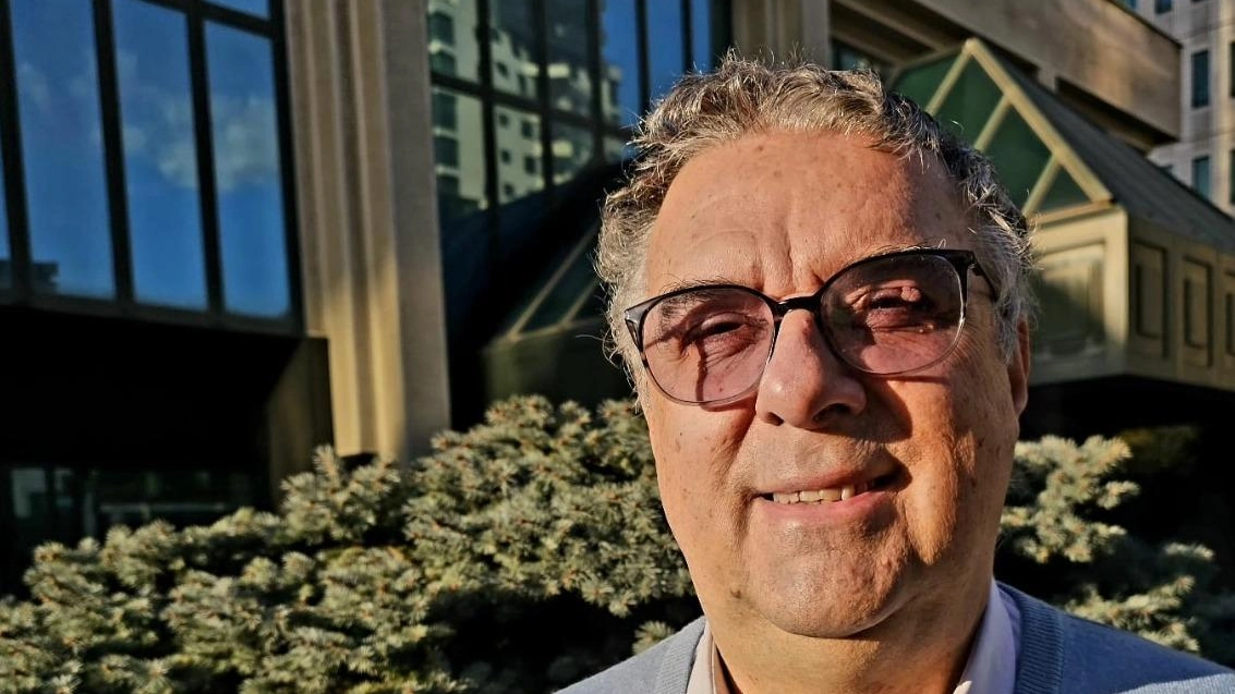 Dopo vent’anni che se ne parla, l’amministrazione comunale ha siglato l’accordo con RFI per la realizzazione della fermata ferroviaria Monza... Dopo vent’anni che se ne parla, l’amministrazione comunale ha siglato l’accordo con RFI per la realizzazione della fermata ferroviaria Monza...