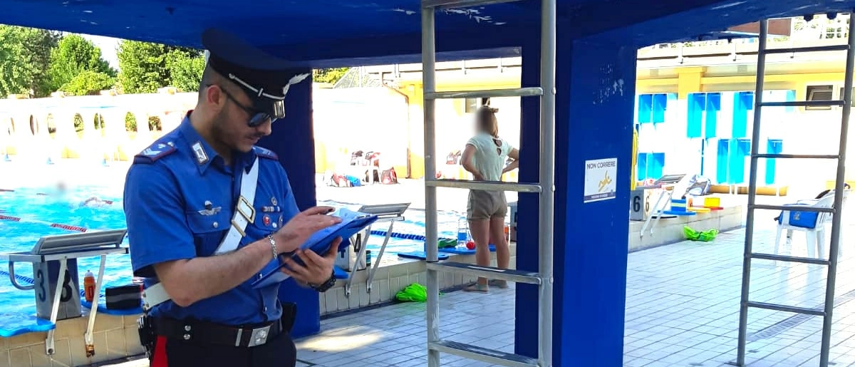 Cremona: bimbo di 10 anni sta male in piscina, soccorso con il defibrillatore. È gravissimo