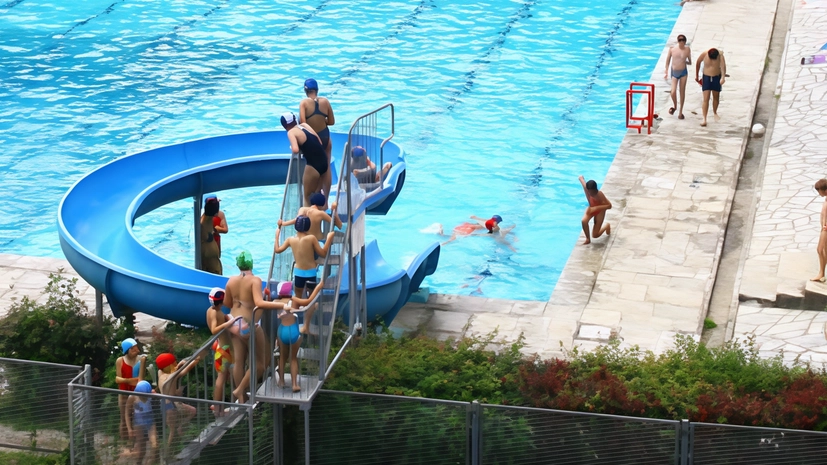 Nei tempi d’oro la piscina del Parco era meta di migliaia di brianzoli e di milanesi Nei tempi d’oro la piscina del Parco era meta di migliaia di brianzoli e di milanesi