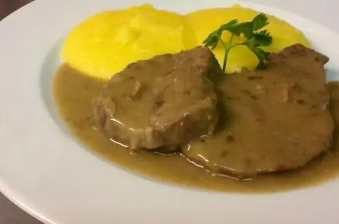 Rovato, torna ‘Il Chilometro del manzo all’olio’: una giornata dedicata al piatto simbolo della città