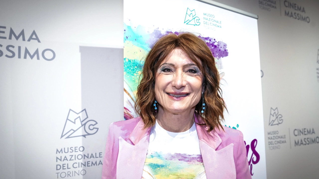 Vladimir Luxuria madrina del Varese Pride 2025. La decima edizione avrà un ricco programma Vladimir Luxuria madrina del Varese Pride 2025. La decima edizione avrà un ricco programma